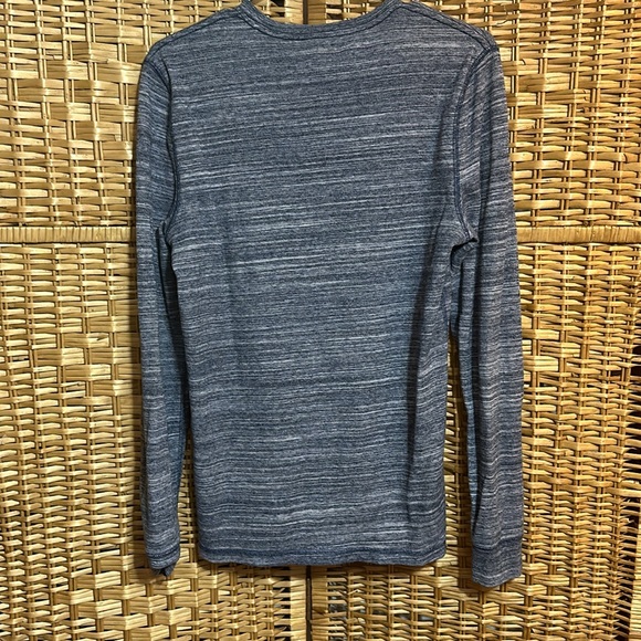 Men’s American eagle small long sleeve - Picture 2 of 2